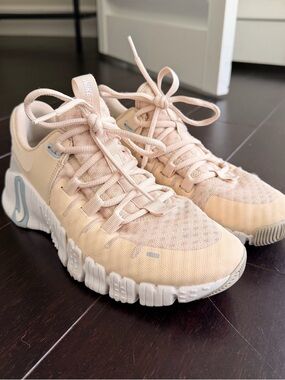 Nike Free Metcon 5 - Women’s